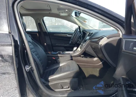 2016 Ford Fusion Se z USA, uszkodzony, nr VIN 3FA6P0H98GR231012